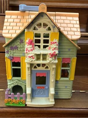 Fisher Price Sweet Streets Hideaway Hollow Country Cottage Doll House Vintage